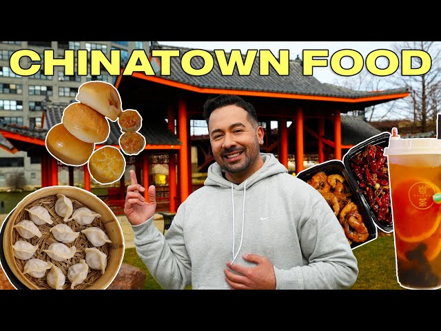 WHAT TO EAT IN CHICAGO // Chinatown Food Tour Best Restaurants (Chicago Travel Guide)