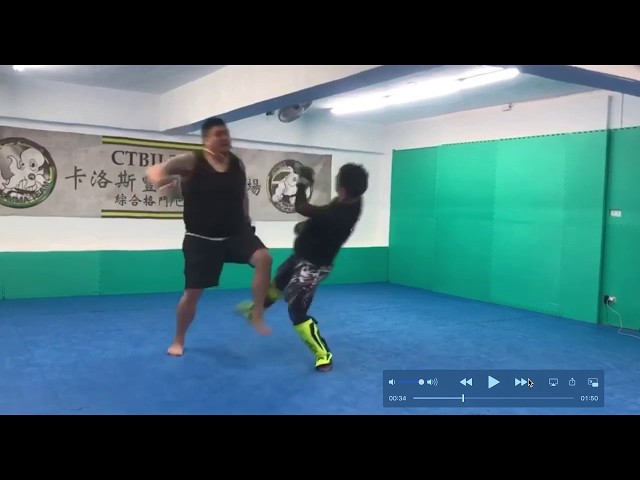 Wing Chun vs Big Dude - Qi La La Spars 300 Lb Heavyweight