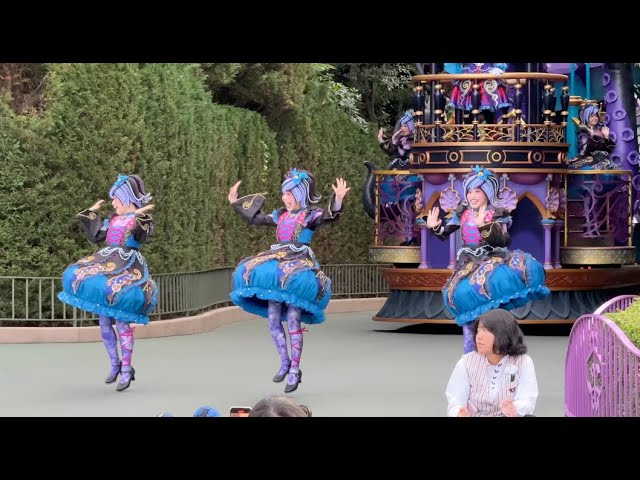 [4K] Tokyo Disneyland The Villains' Halloween "Into the Frenzy" Parade Beginning October 31,2024