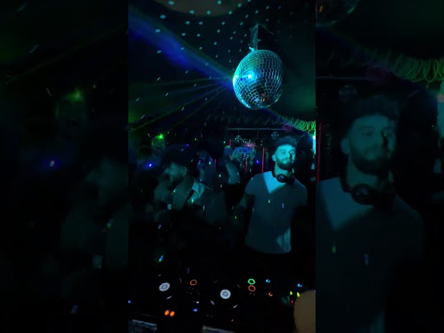 Dj at work - ניבדה Nivda