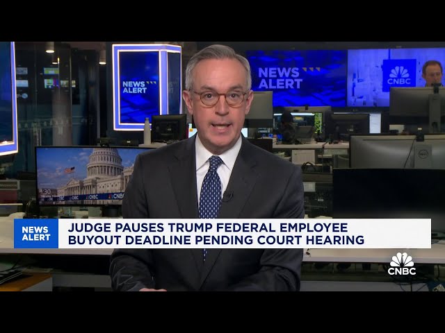 Federal judge pauses Trump's federal employee buyout deadline