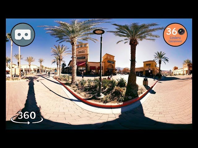 Christmas Shopping at the Desert Hills Premium Outlets in 360º VR