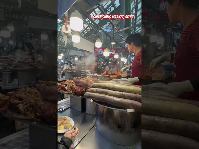 Korea Food Trip at Gwangjang Market, Seoul. #shorts #viralvideo #food #korea