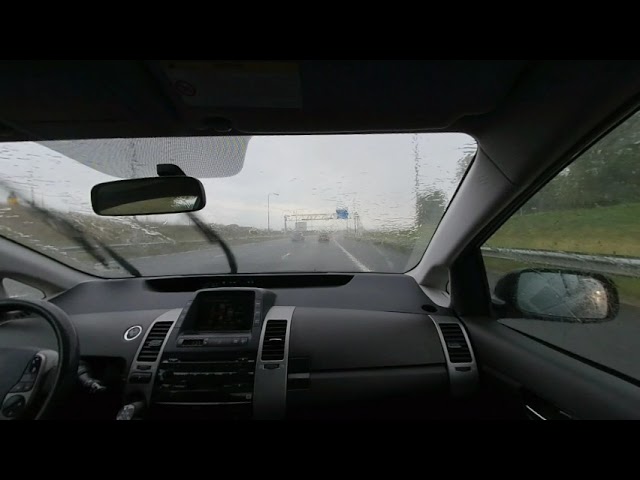 VR180 Heavy Rain while driving