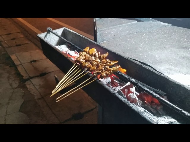 CHICKEN & BEEF SATAY - INDONESIA STREET FOOD