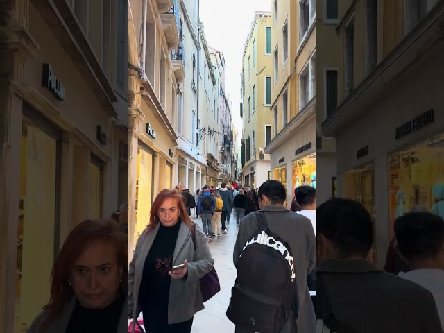 Immersive Walking Tour Through Venice's Narrow Streets