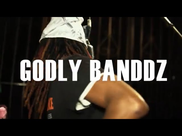 Godlybanddz - VIBIN OFF JULIO | Mic Drop Performance by Cook The Corner