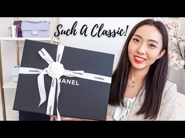 IT'S AS GOOD AS EVERYONE SAYS! | CHANEL 22S UNBOXING