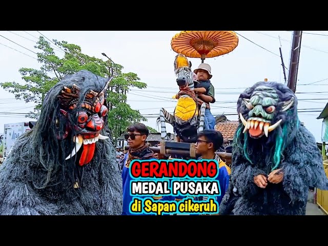 gerandong medal pusaka di Sapan cikeruh || seni reak kuda lumping