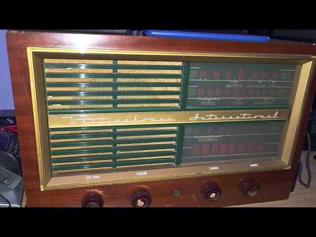 Sunday night before bed BBC World Service on Vintage 1950 Westinghouse International tube receiver