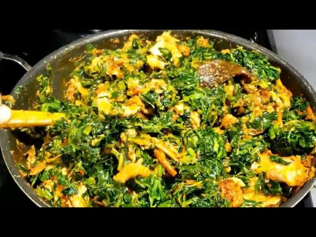 Efo riro with frozen spinach | How to cook Nigerian vegetable soup | vegetable soup with spinach