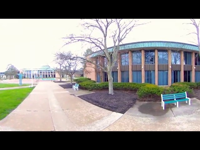 360 VR Walk With Me: Collage Courtyard Stroll