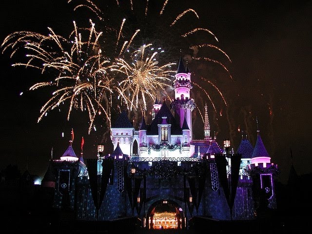 "Believe in Holiday Magic" at Disneyland HD 2012