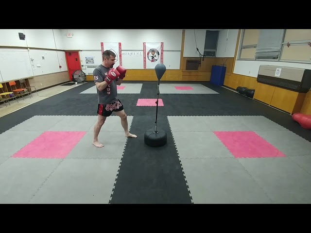 Punching bag training - how to use a reflex bag footwork pt. 2