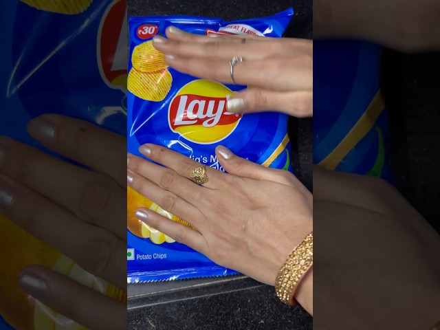 Lays chat #shorts #lays #youtube #food #recipe #youtubeshorts #viralvideo #like #yummy #ytshorts