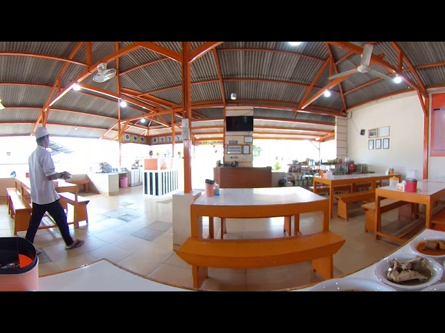 OIQURY360 : 4K VIDEO - NIKMATNYA MAKAN DI PUTI MINANG