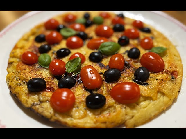 Pan-fried potato pizza: crispy on the outside and soft on the inside! No oven