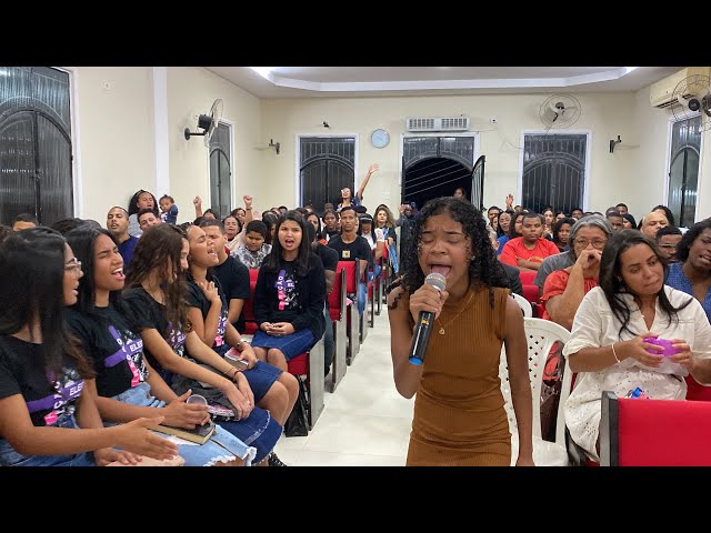 🔥ATRAÍDO COM ESSA ADORAÇÃO 🔥 A IGREJA ADOROU COM FORÇA NA FESTIVIDADE 🙌 Myllena Barbosa