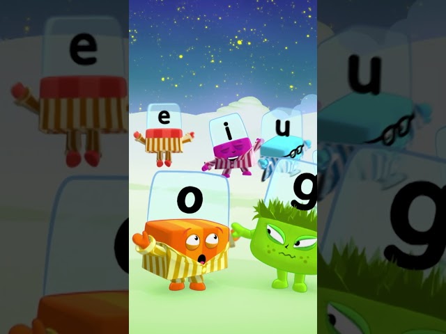 Phenomenal Phonics - Level 1 📚 | Learn to Read and Write | Alphablocks #shorts