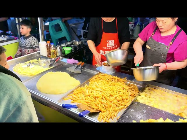 Chinese food street, food lovers' paradise, attract people from everywhere to eat here.