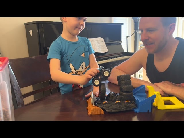 Hot Wheels Monster Trucks Arena World Race Ace Car Review