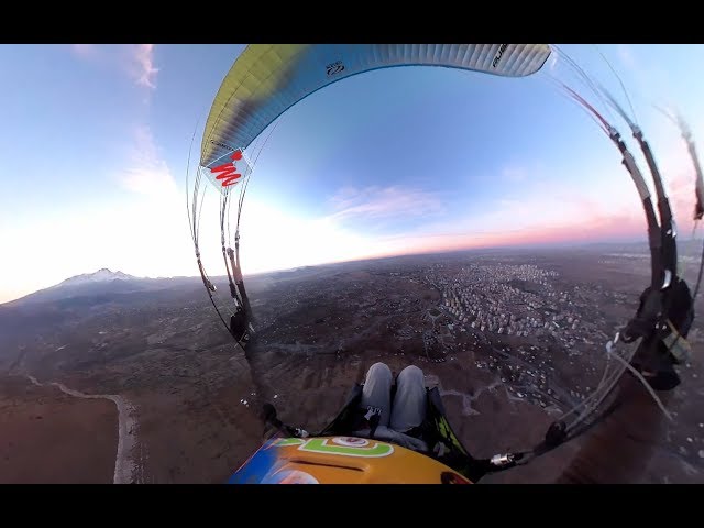 Kayseri'ye Birde Böyle Bakın.. Yamaç Paraşütü VR 360 (Bol Miktarda Adrenalin İçerir)