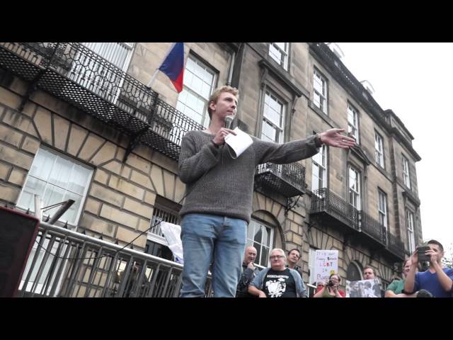 Free LGBT rights comedy gig - Stand-up for Russia - Joe Lycett