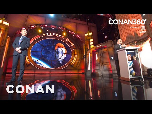 CONAN360°: Andy Richter's Lectern Tenant | CONAN on TBS