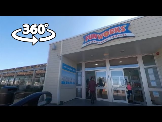 360 VR - Walking to the Funworks Entertainment Complex at Reighton Sands