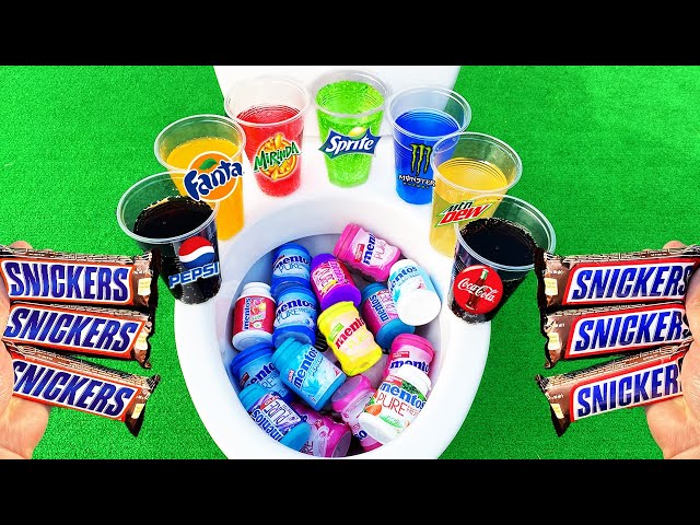 Experiment ,SNICKERS vs Coca Cola, Pepsi, Fanta, MtnDew, Mirinda, Sprite, Mentos Gum in the toilet