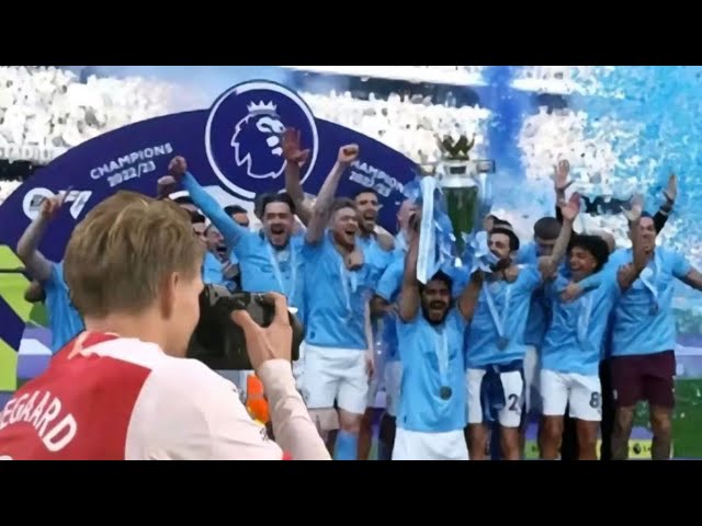 Arsenal Bottle Premier League Title .EXE