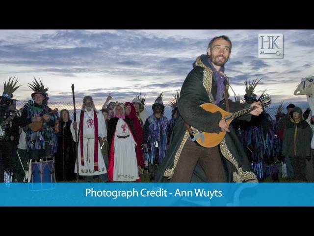 Stonehenge Summer Solstice - The Sunrise, the Druids and the Ancestor