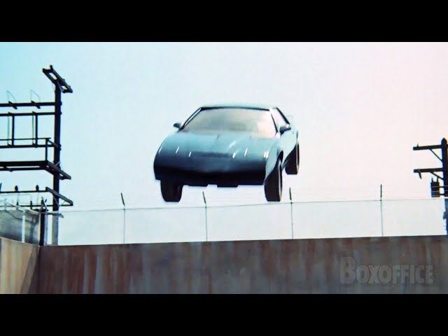 KITT Breaks Michael Out Of Prison | Knight Rider CLIP