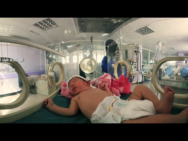 A minute in a child's life inside an incubator - 360 Video