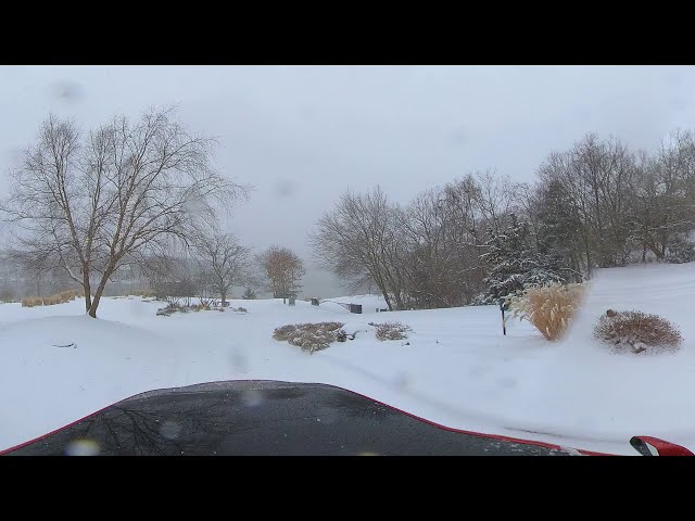 Tesla Model 3 - Driving in 4"-6" of Snow - 360 Degrees