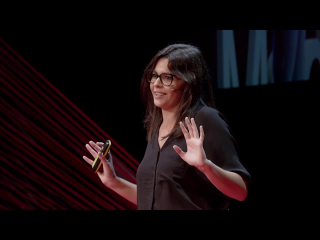 Toda la verdad sobre la desinformación | Clara Jiménez | TEDxMadrid