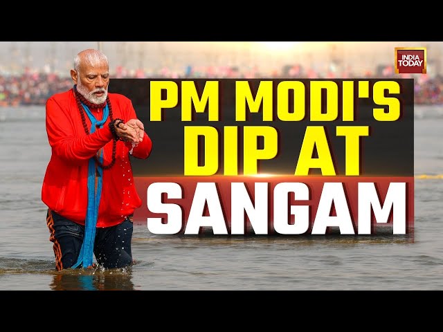 PM Modi Takes Holy Dip At Maha Kumbh 2025 | Narendra Modi | Sangam | Prayagraj