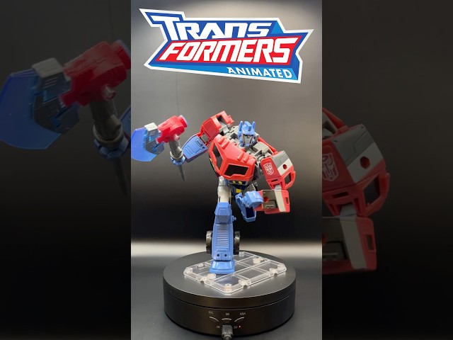 Hasbro Transformers Legacy Animated Universe Optimus Prime #transformersanimated #voyagerclass