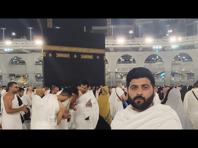 Zahoor ka Waqt Agaya hai | Manqabat infront of Kaaba