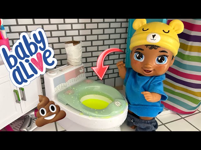 BABY ALIVE Boy learns to potty| Baby alive training routine 🚽