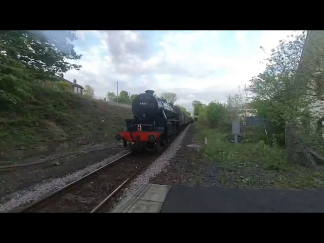 Great Britain X11 passing through Maybole on 2019 05 02 at 2018