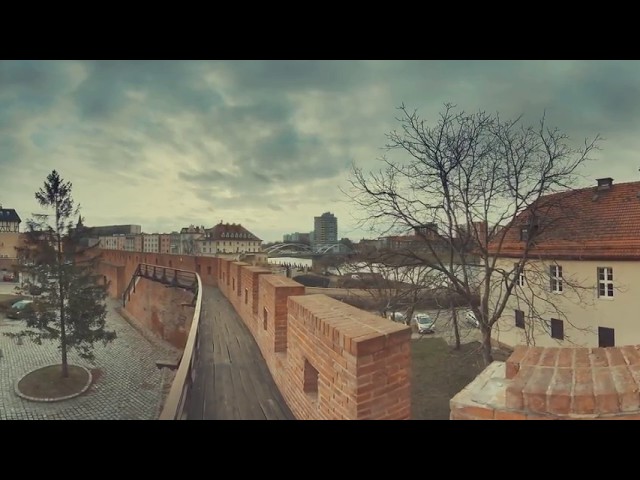 Graded LUT and LOG 8K 360 video sample 14stop from Kandao Obsidian