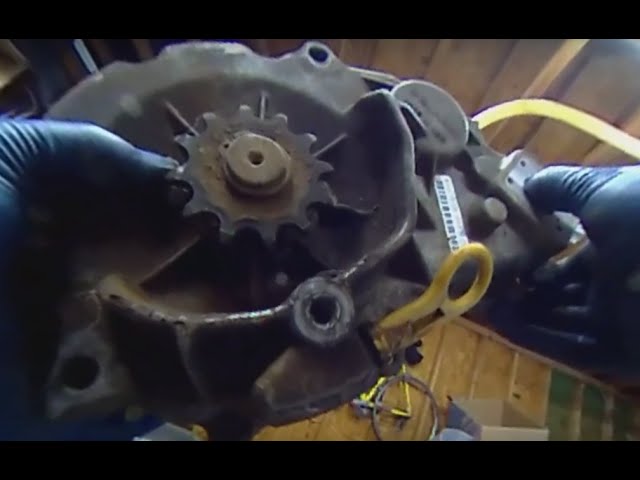 2000 Polaris Trail Boss 325 Parts Removal - Transmission   360fly