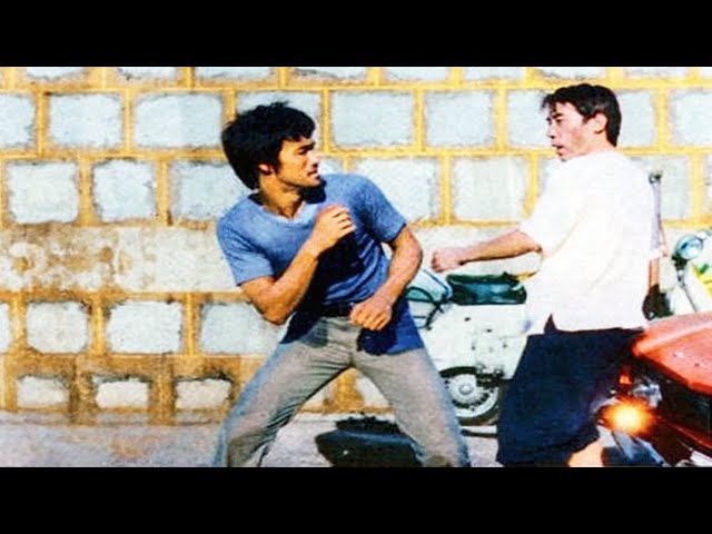 Bruce Lee VS Street Fighter (He Didn't Know Who Bruce Lee Was)