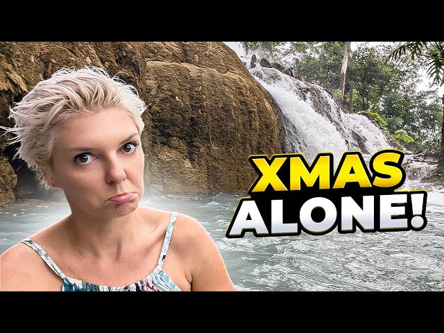 Finding Christmas Spirit... 🎅 ALONE in Mexico -EP.321