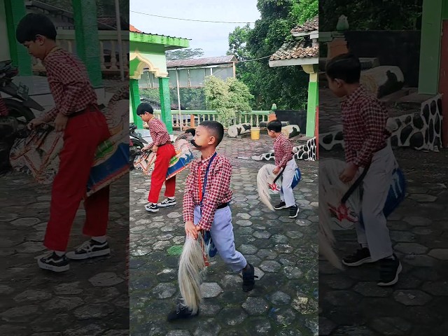 Nguri-uri budaya jawa 😎 #jarankepang #temanggung #anak #sekolah