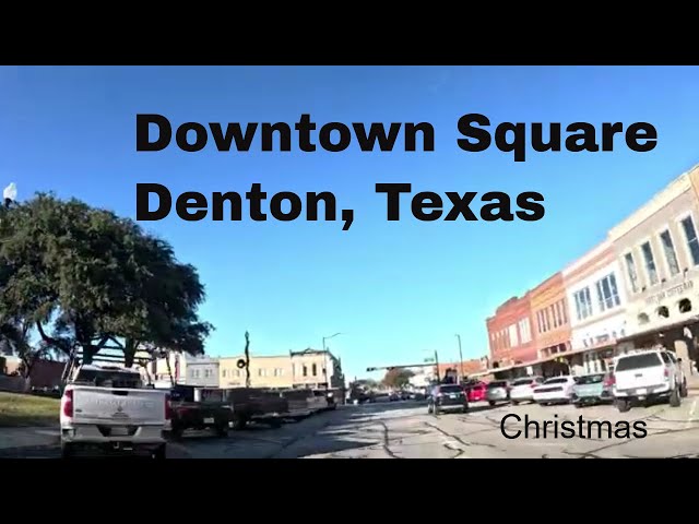 Downtown Denton Square Christmas #Texas #MerryChristmas