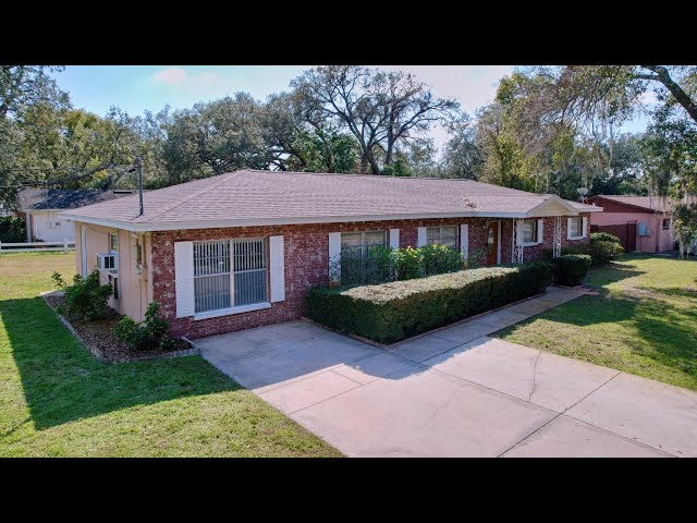 Tampa, FL Real Estate Photography - For Sale 5009 E Kirby St, Tampa, FL 33617