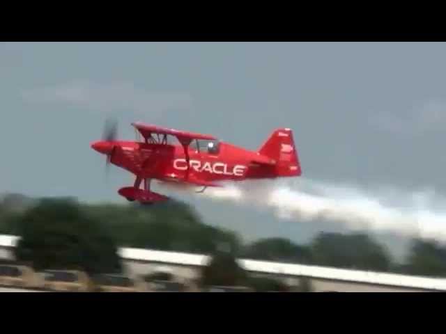 SEAN D TUCKER AIRVENTURE 2014