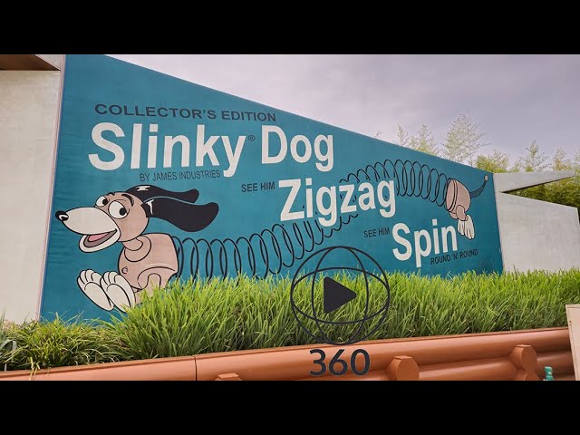 Disneyland Paris - Slinky Dog Zigzag Spin - Full Ride 360 VR